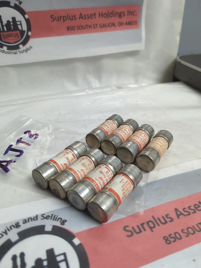 Used GOULD SHAWMUT,AJT 3,AMP-TRAP 3 AMP FUSE LOT OF 8 PRE-OWNED