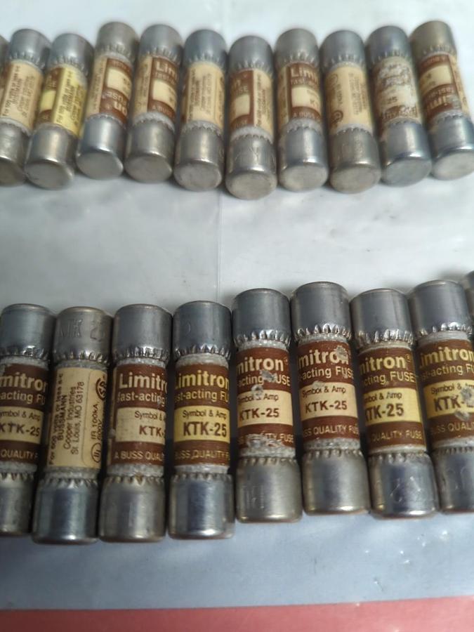Used COOPER BUSSMANN,KTK-25,LIMITRON 25 AMP FUSE LOT OF 24 PRE-OWNED