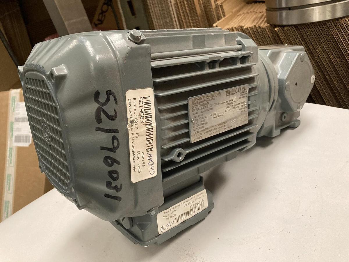 Used Sew-Eurodrive,SF37 DRN90S4,1.5 HP Gearmotor Ratio 5.38 1762/328 RPM 230/460V