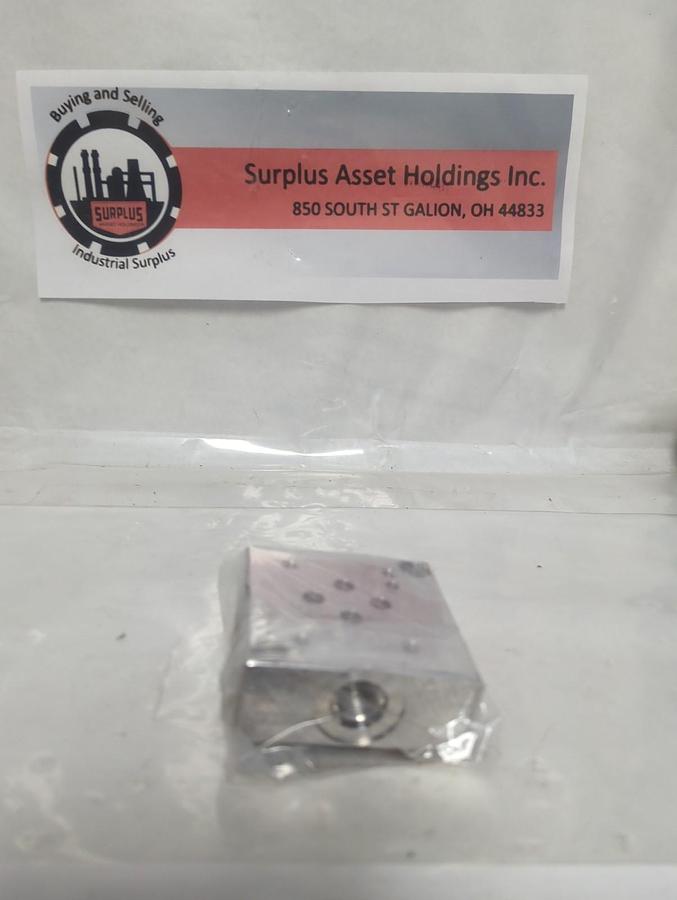 DAMAN,0693-A0035P565,HYDRAULIC VALVE SUB PLATE NOS