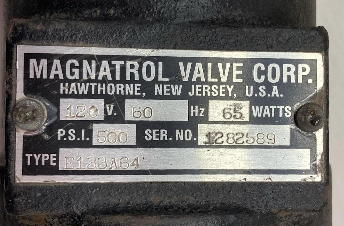 Used Magnatrol,Type E133A64,Solenoid Valve 500PSI 120V 60Hz 65Watts