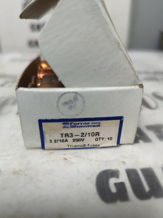 FERRAZ SHAWMUT MERSEN,TR3-2/10R,TR-ONIC FUSE BOX OF 10 NOS