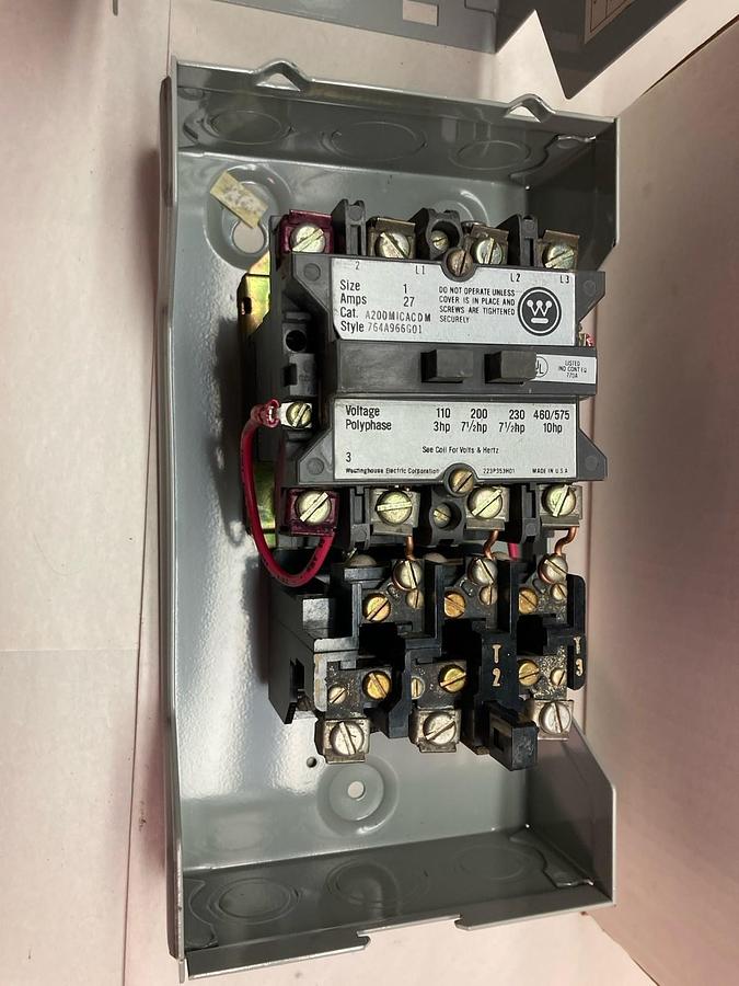 Siemens-Allis,SXLA125,Starter Enclosure Nema Size 1 27A