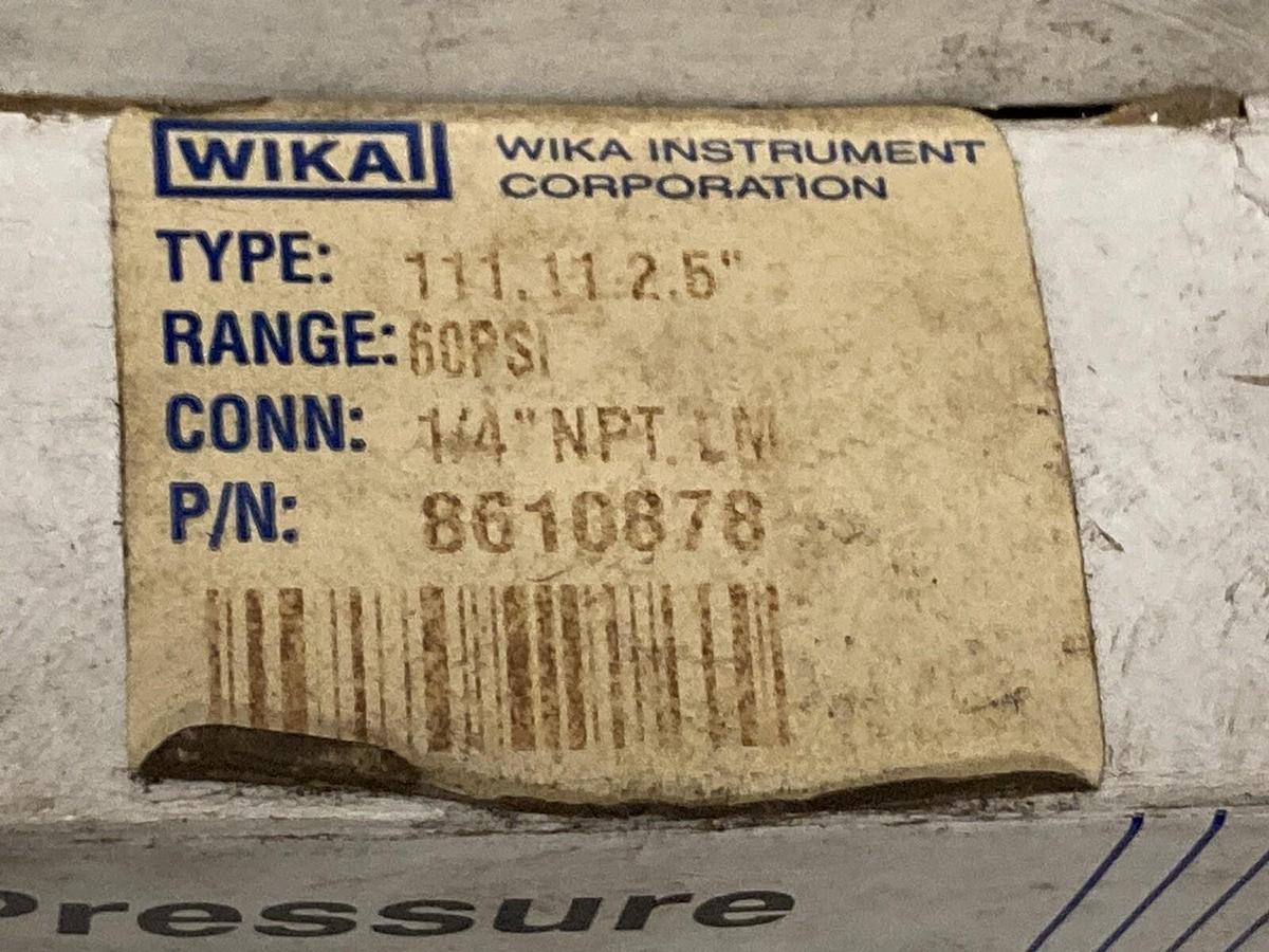 Used Wika,8610878 111.11,2.5 Inch Pressure Gauge 1/4 Inch NPT 60PSI