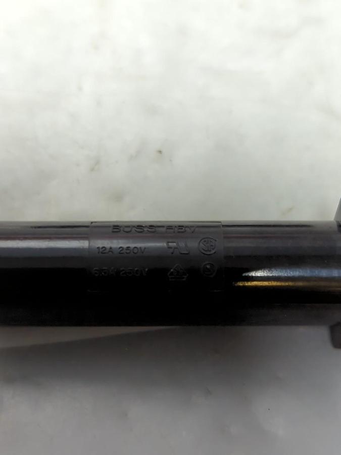 Used BUSS,HBV,VERTICAL MOUNT FUSE HOLDER 12A 250V LOT OF 5 PRE-OWNED