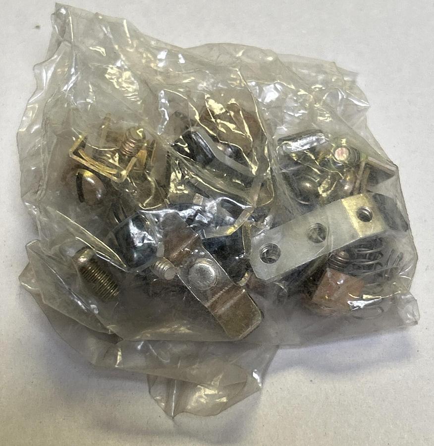 ALLEN BRADLEY,X-247278,CONTACT KIT SIZE 0 3P NOS