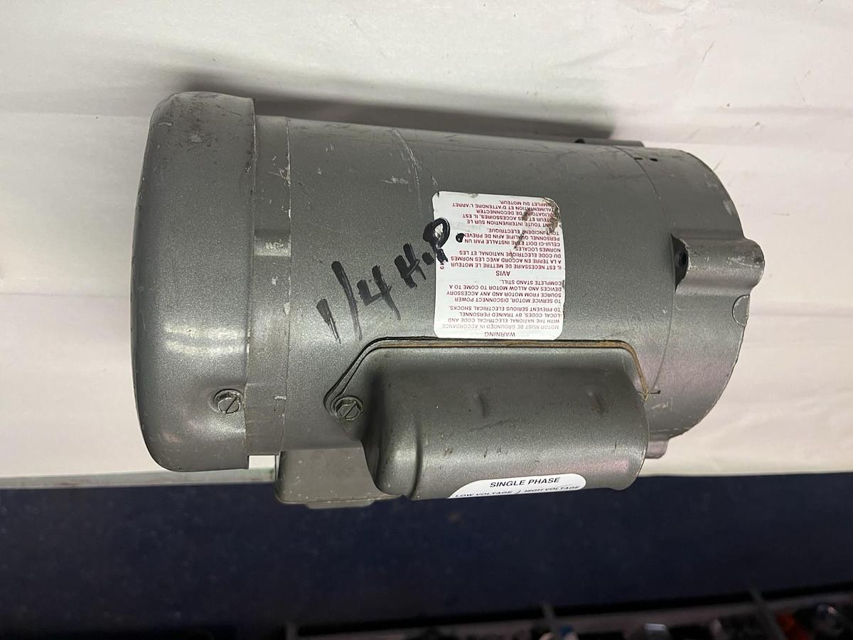 Used BALDOR,KL3403,MOTOR 1/4HP 1PH 1725RPM 56C