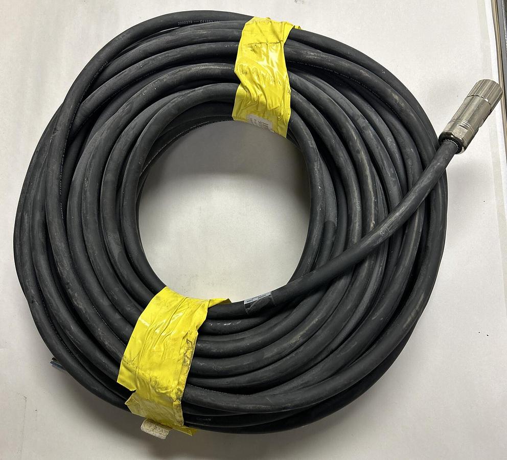 Used ALLEN BRADLEY,2090-XXNPMF-16S40,POWER AND FEEDBACK CABLE