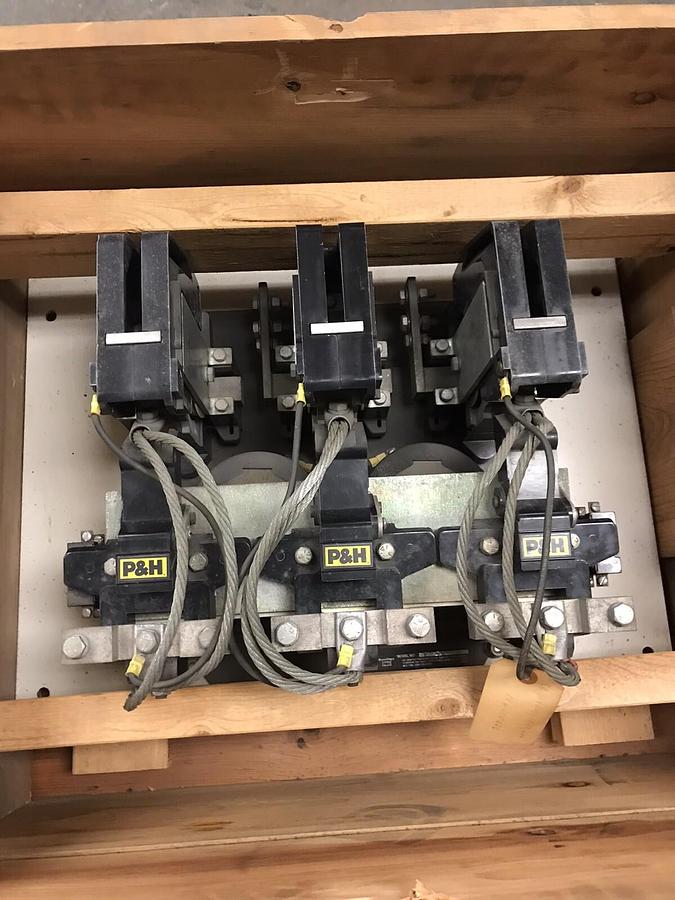 P&H,U300A135FRX3-XXX  AC,Contactor Size 5 300A 600V