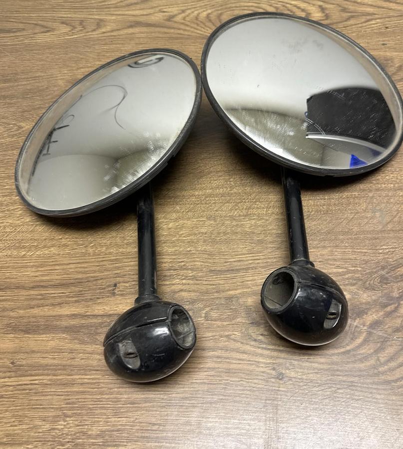 Used Unbranded,8",Convex Mirror Wall Mount Industrial Set of 2