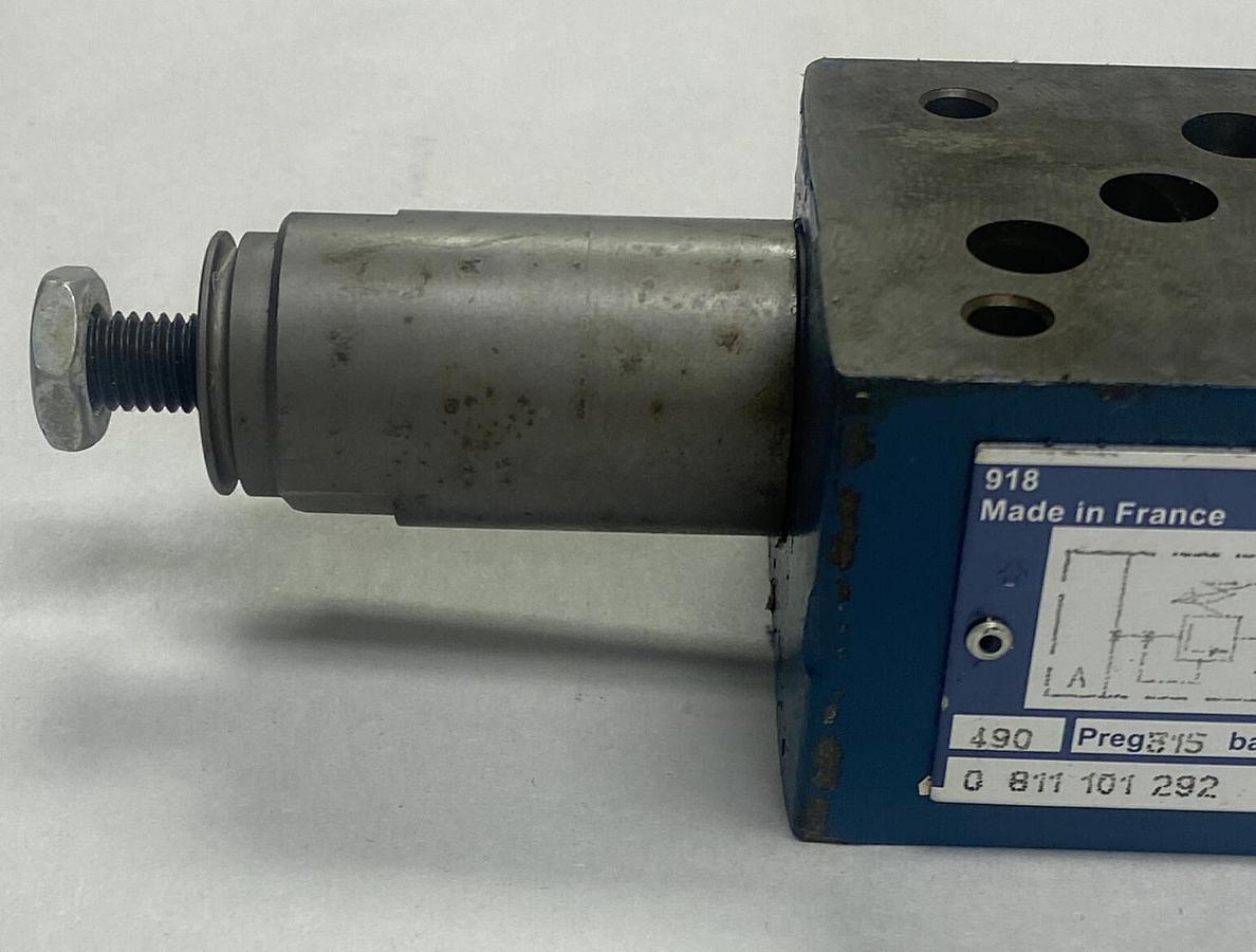 Used BOSCH,0811101292,Hydraulic Valve