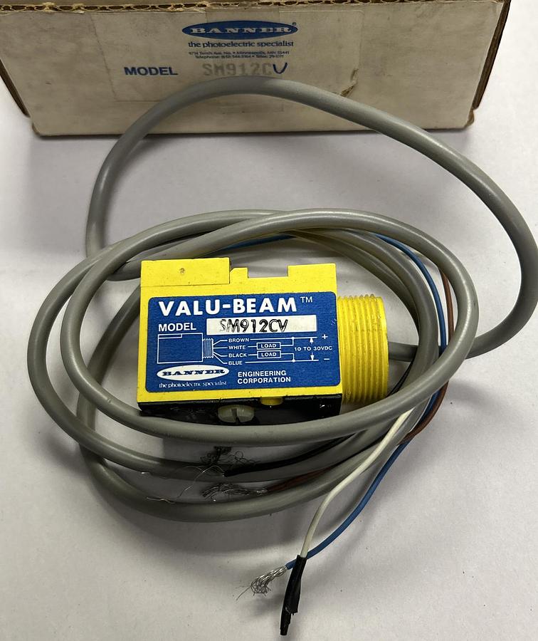 Used BANNER,SM912CV,PHOTOELECTRIC SENSOR
