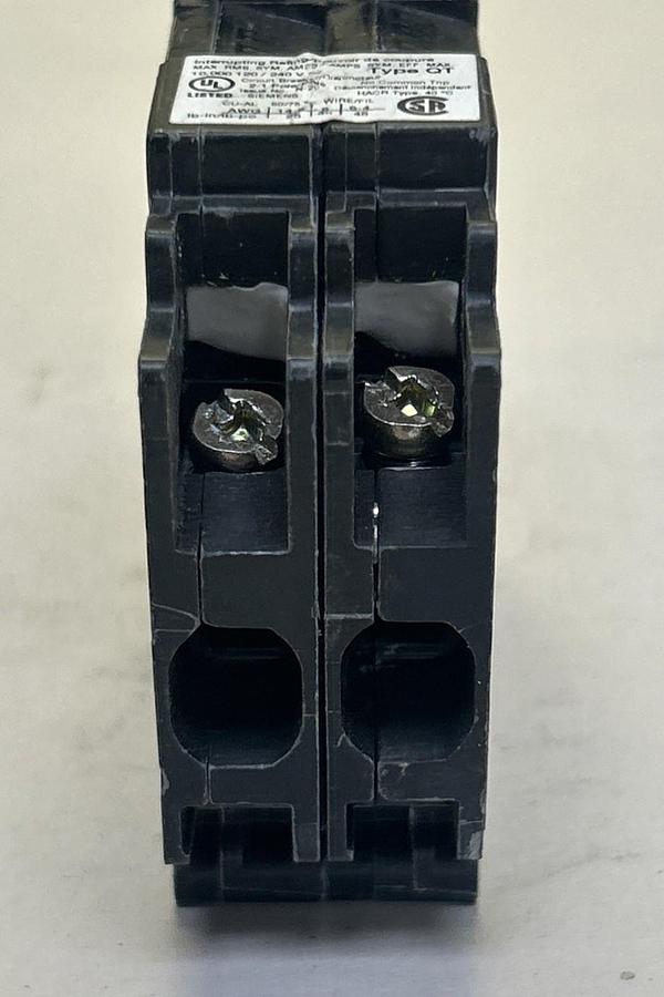 Used SIEMENS,Q2020NC,TANDEM CIRCUIT BREAKER 20A 120/240V (2) 1P