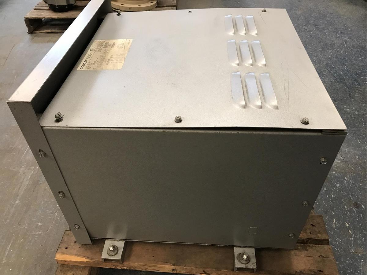 Dongan,83-20-1515,Transformer 20Kva 480V 3Phase