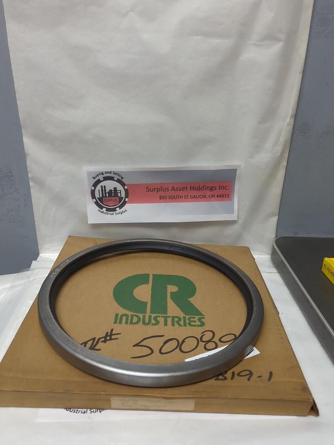 CHICAGO RAWHIDE,1063250,OIL SEAL 10-5/8 X 12 3/4 NOS