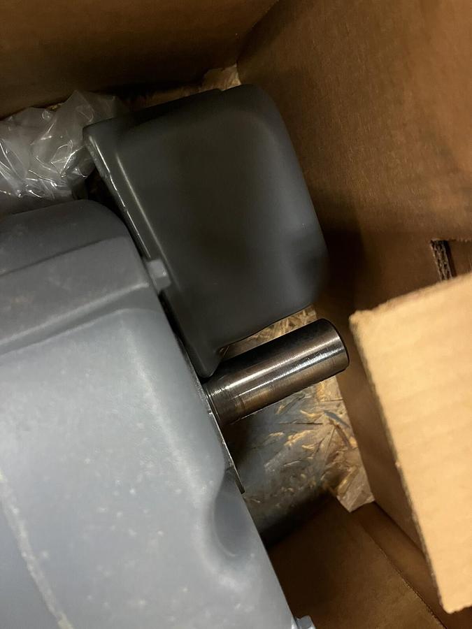 MAGNETEK CENTURY,N203,5HP MOTOR 3500RPM 3PH FR L184T 6-360492-01