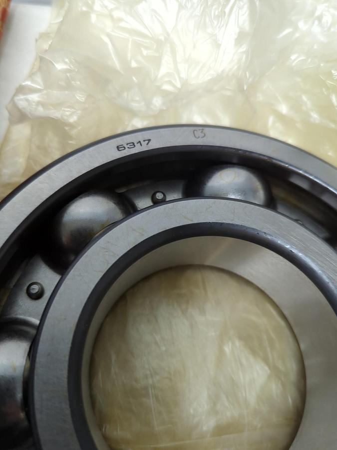 FAG,6317.C3,DEEP GROOVE BALL BEARING 80 X 170 X 39 MM NOS