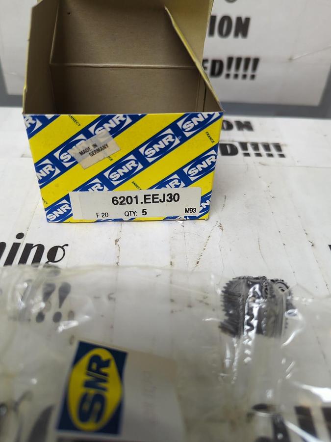 SNR,6201.EEJ30,SINGLE ROW SEALED BALL BEARING 12MM BORE BOX OF 5 PCS NOS