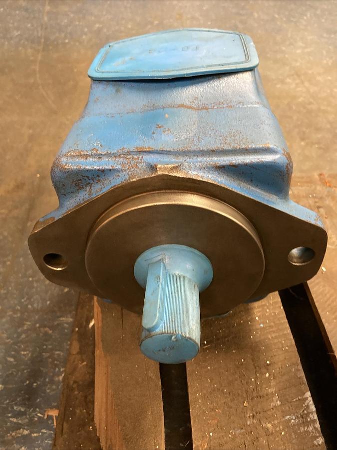 Used BenchMark,45v50a-1a22,Hydraulic Vane Pump Refurbished