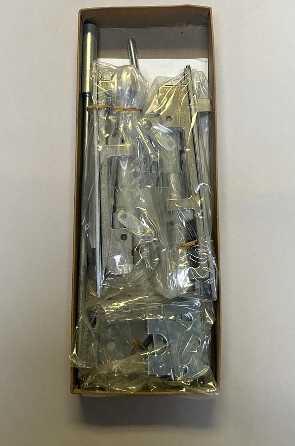 IVES,PR559B26D,AUTO FLUSH BOLT NOS