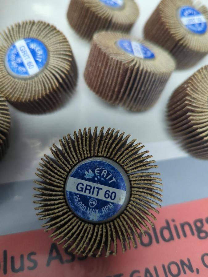 MERIT,33015,MINI WHEEL 2X1X1/4-20 THD 60 GRIT FLAP WHEEL PACK OF 9 NOS