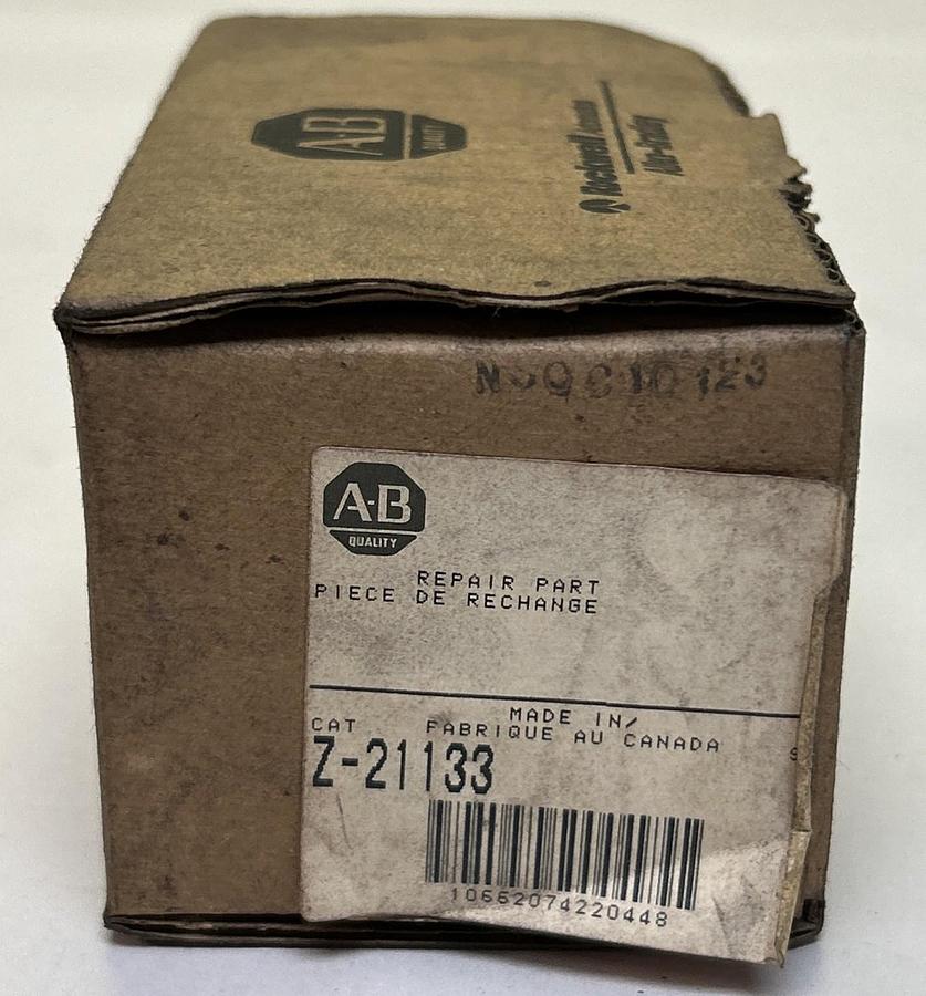 ALLEN BRADLEY,Z-21133,COIL COVER NOS