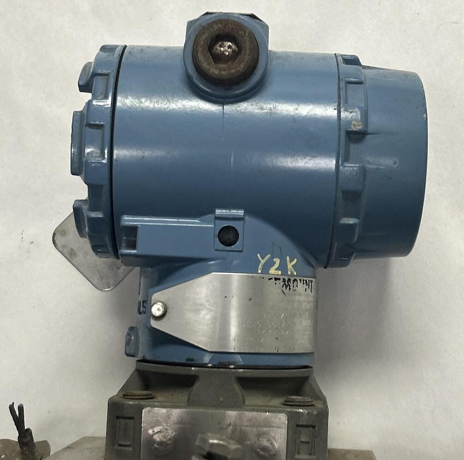 Used ROSEMOUNT,3051CG2A02A1AM5S5,PRESSURE TRANSMITTER