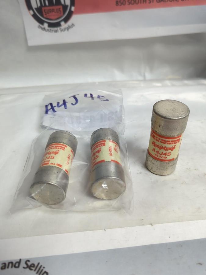 Used FERRAZ SHAWMUT,A4J45,AMP-TRAP FUSE 45 AMP LOT OF 3 PRE-OWNED