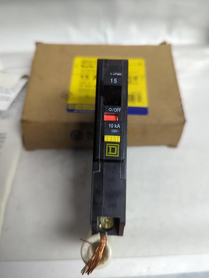 SQUARE D,QO115GFI,CIRCUIT BREAKER QUICK-GARD GROUND FAULT INTERRUPTER 15A 1-POLE