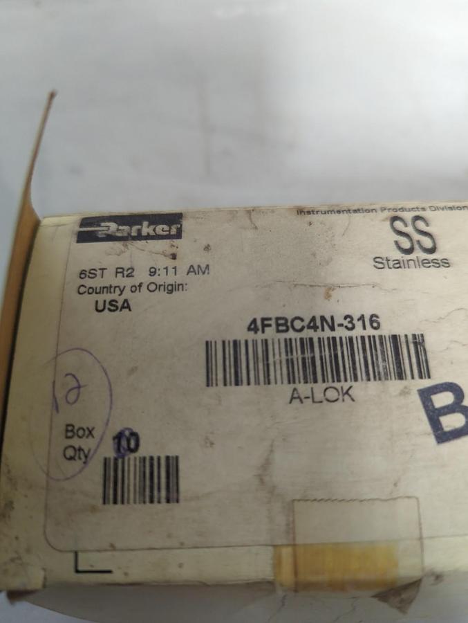 PARKER,4FBC4N-316,FEMALE 1/4 INCH BULKHEAD CONNECTOR TUBE FITTINGS BOX OF 12 NOS