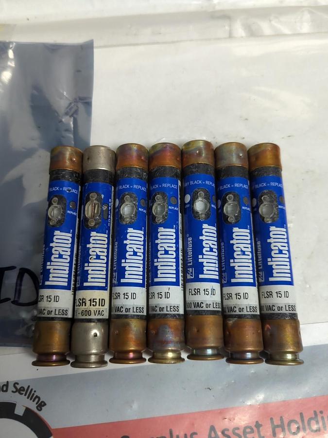 Used LITTELFUSE,FLSR-15ID,INDICATOR FUSE 15 AMP LOT OF 7 PRE-OWNED