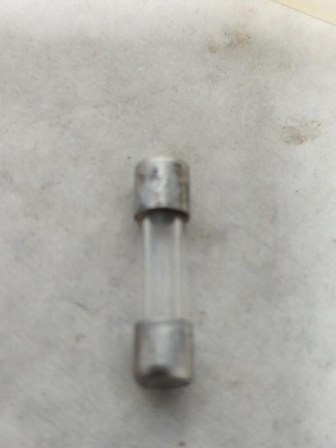 COOPER BUSSMANN,GMA 1-1/2,GLASS FUSE PACK OF 5 NOS