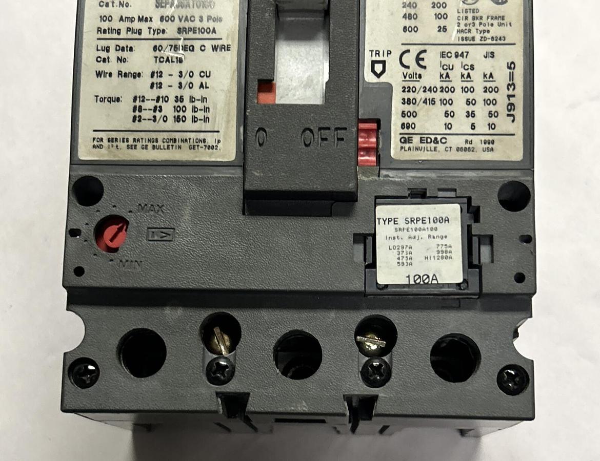 Used GENERAL ELECTRIC,CR2940UA200R,CIRCUIT BREAKER 100A 600V 3P
