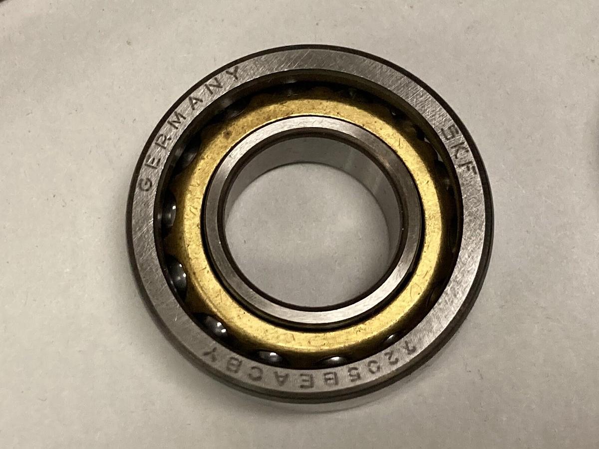 SKF,1987-02,Bearing Lot of 2