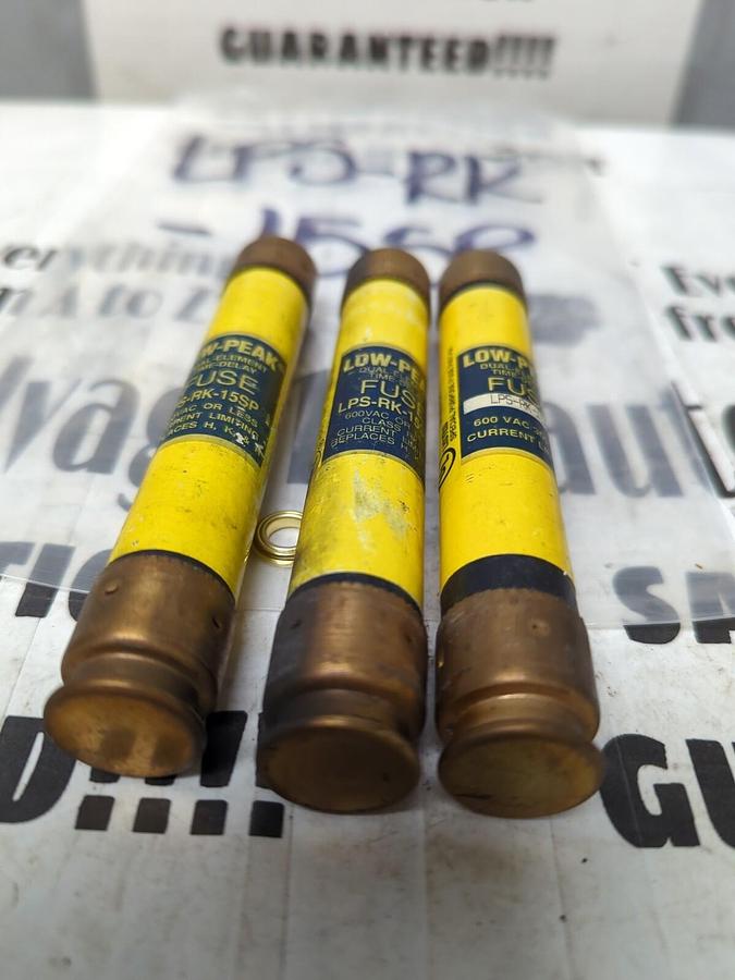 COOPER BUSSMANN,LPS-RK-15SP,LOW-PEAK 15 AMP FUSES LOT OF 3 NOS