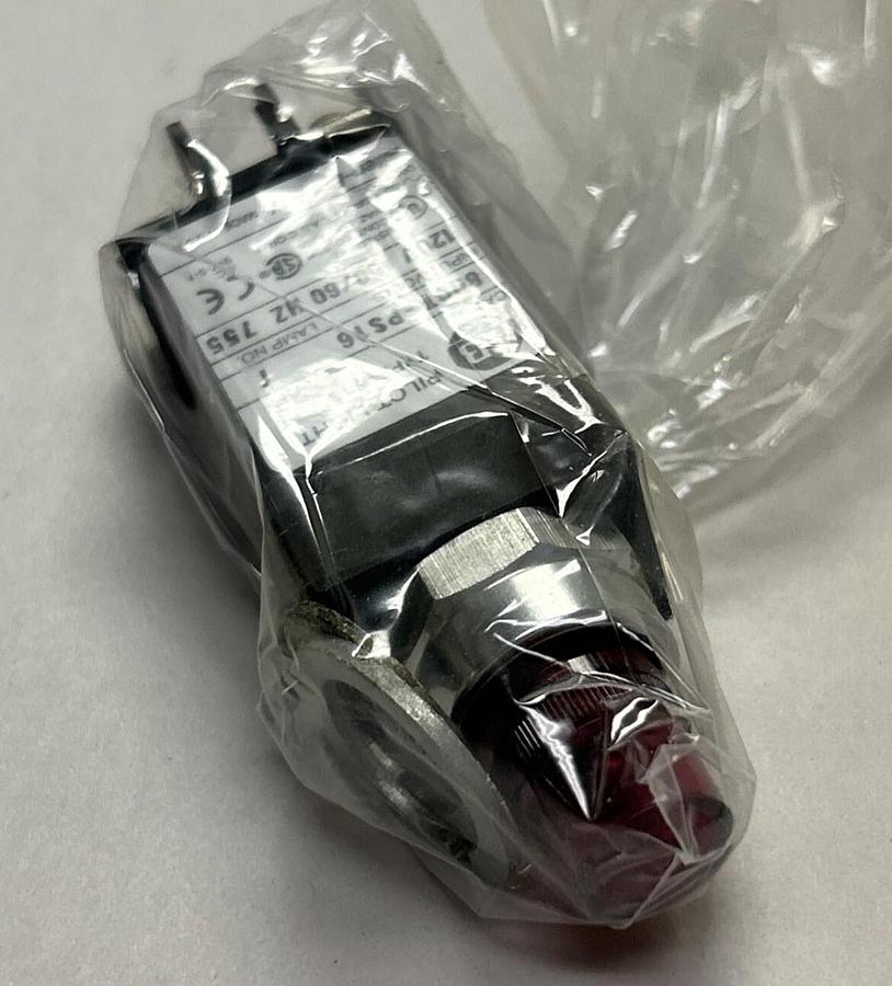 ALLEN BRADLEY,800T-PS16,SER T RED PILOT LIGHT NOS