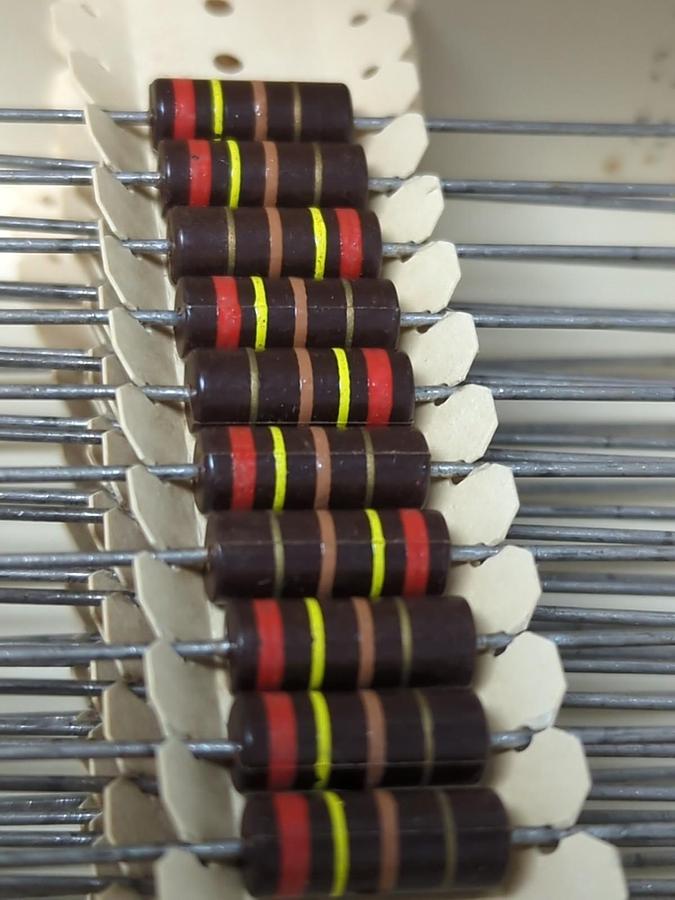 TRW,BWH-240,GENERAL PURPOSE RESISTOR 240 OHMS 5% TOL BOX OF 50 PCS NOS