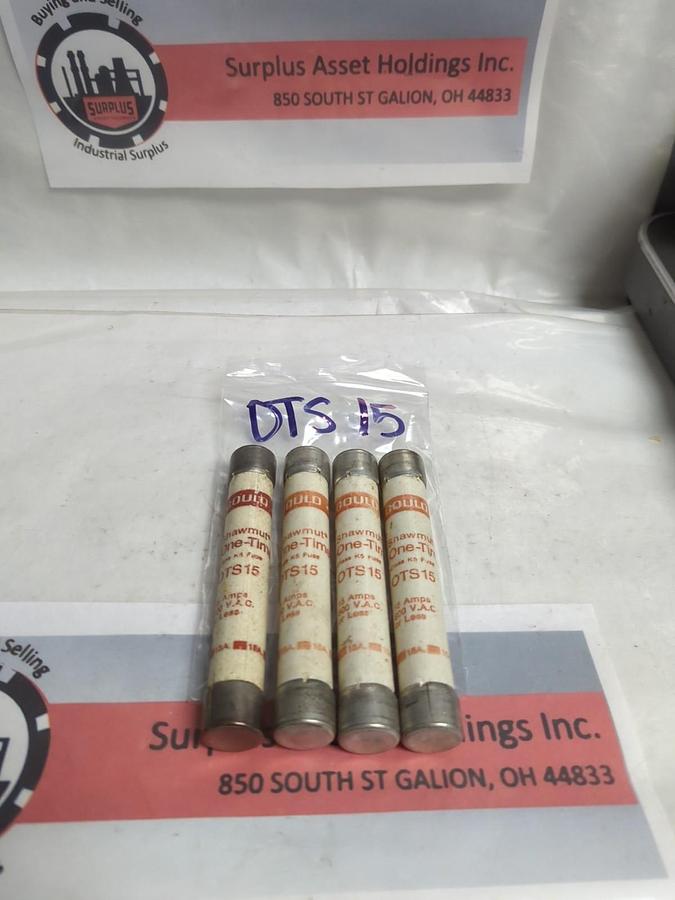 Used GOULD SHAWMUT,OTS-15,ONE-TIME 15 AMP FUSE LOT OF 4 PRE-OWNED