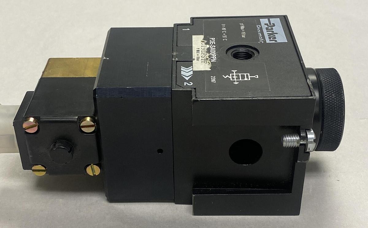 PARKER,P3ESA00PPN,VALVE NEW NO BOX