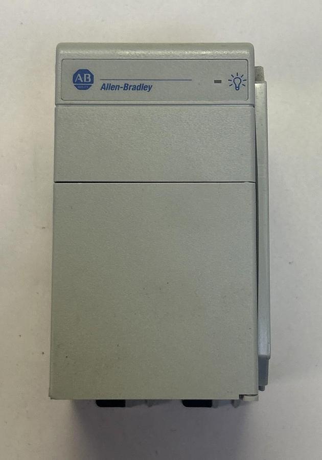 Used ALLEN BRADLEY,1769-PA4,POWER SUPPLY