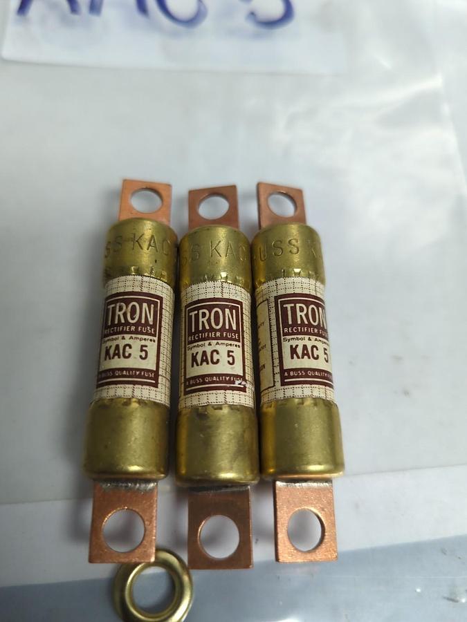 Used COOPER BUSSMANN,KAC 5,TRON 5 AMP FUSE LOT OF 3 PRE-OWNED