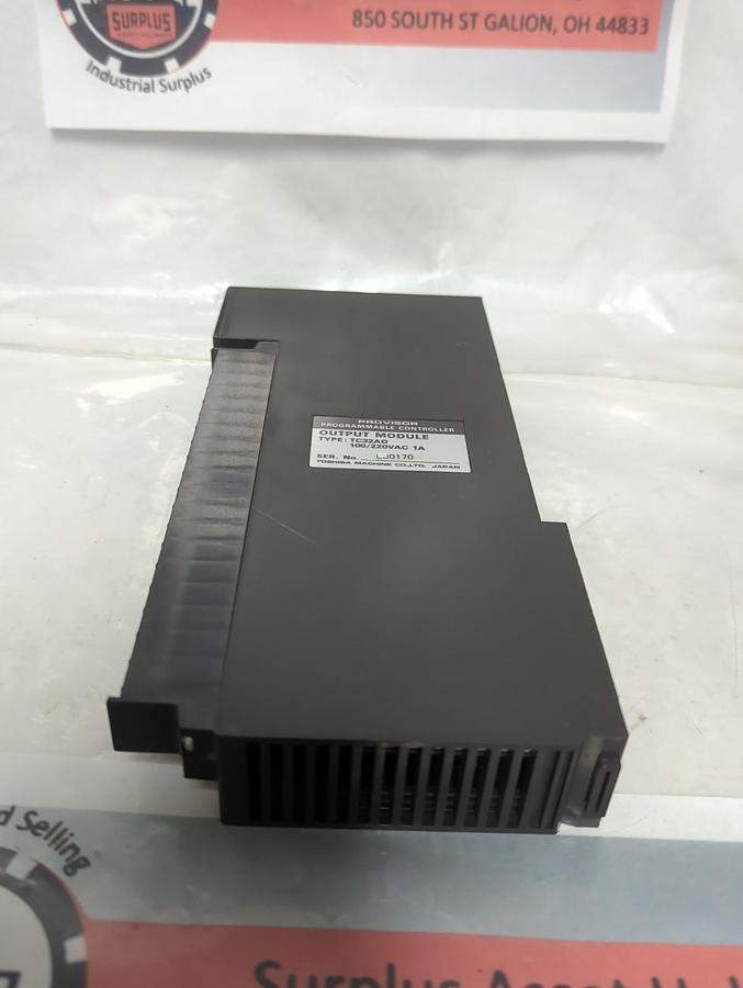 Used TOSHIBA,TC32AO,OUTPUT MODULE 100/220VAC 1 A PRE-OWNED