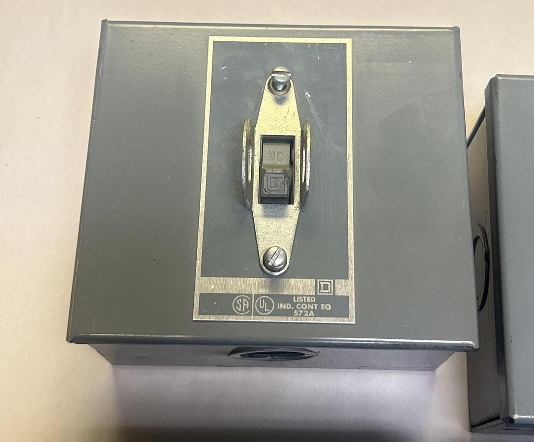 Used SQUARE D,2510KG2-S5,MANUAL MOTOR STARTING SWITCH LOT OF 4