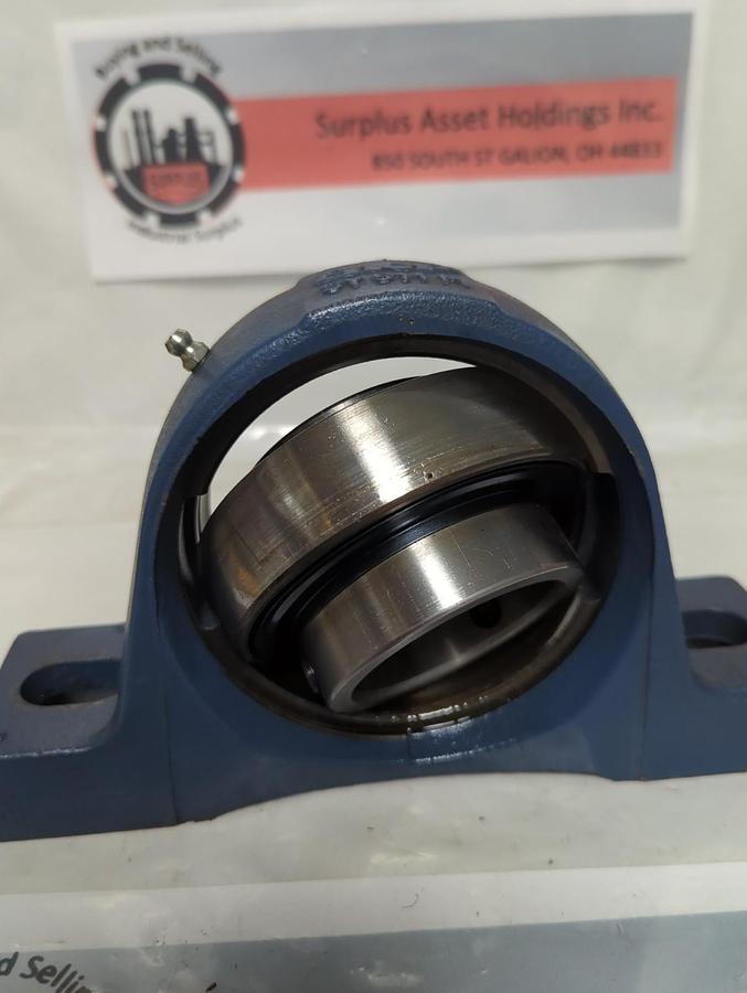 Used SKF,8Y511M YAR-211-2F,SELF ALIGNING PILLOW BLOCK BEARING PRE-OWNED