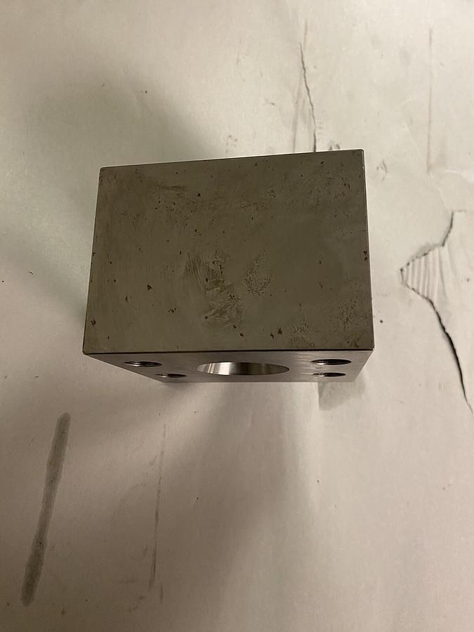 INSERTA,1BF-B-6124-ND,VALVE MANIFOLD