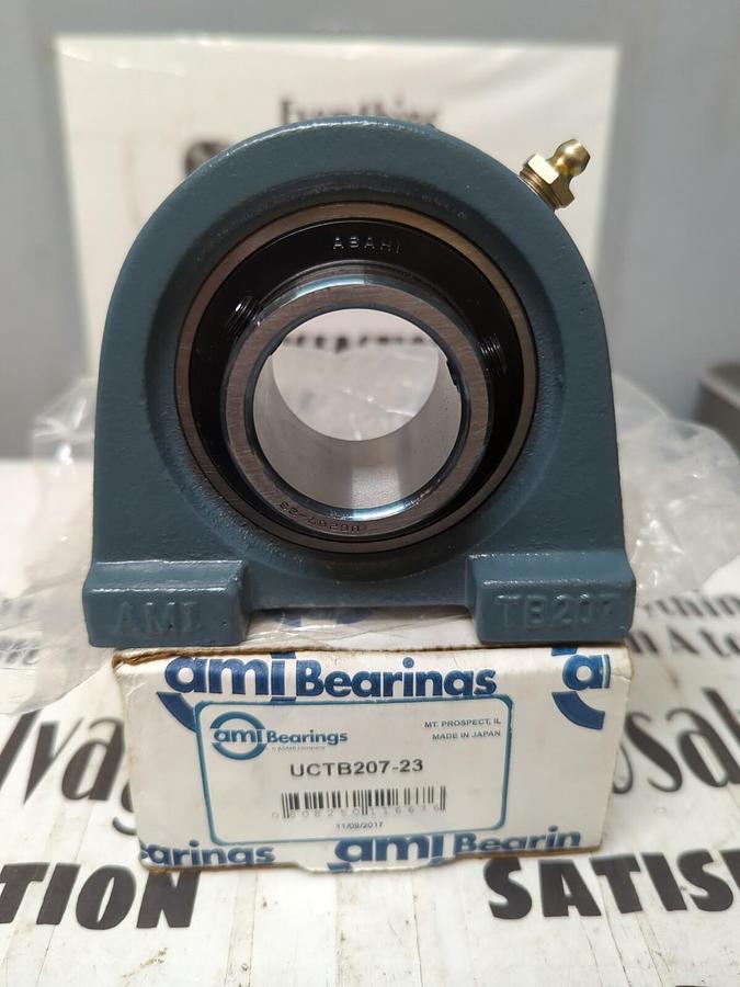 AMI BEARING,UCTB207-23,PILLOW BLOCK BEARING 1-7/16 INCH BORE NOS