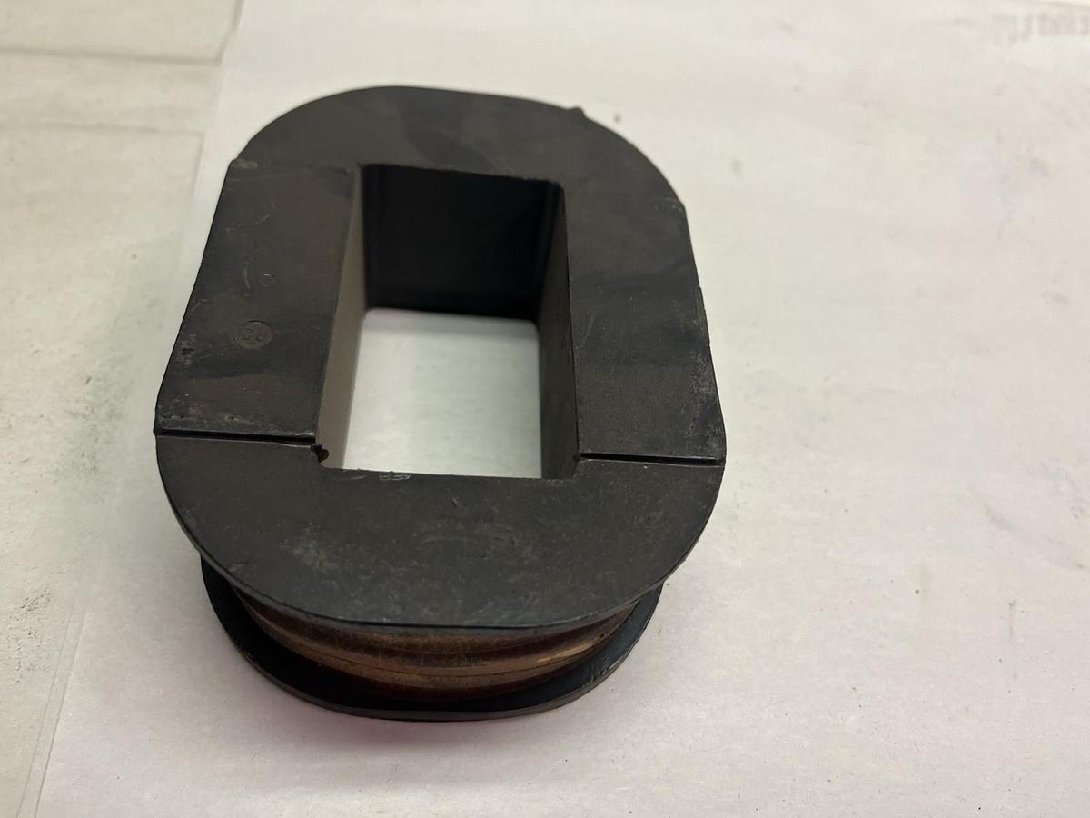 Used GE,3240635,COIL 440v 60hz