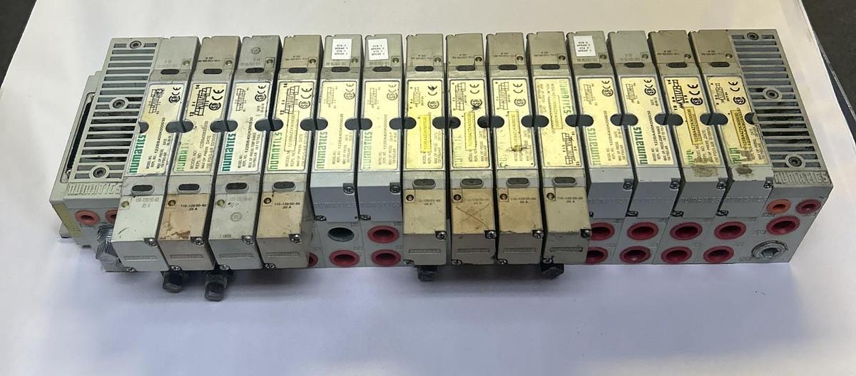 Used NUMATICS,N/A,FOURTEEN STATION MANIFOLD VALVE ASSELMBLY