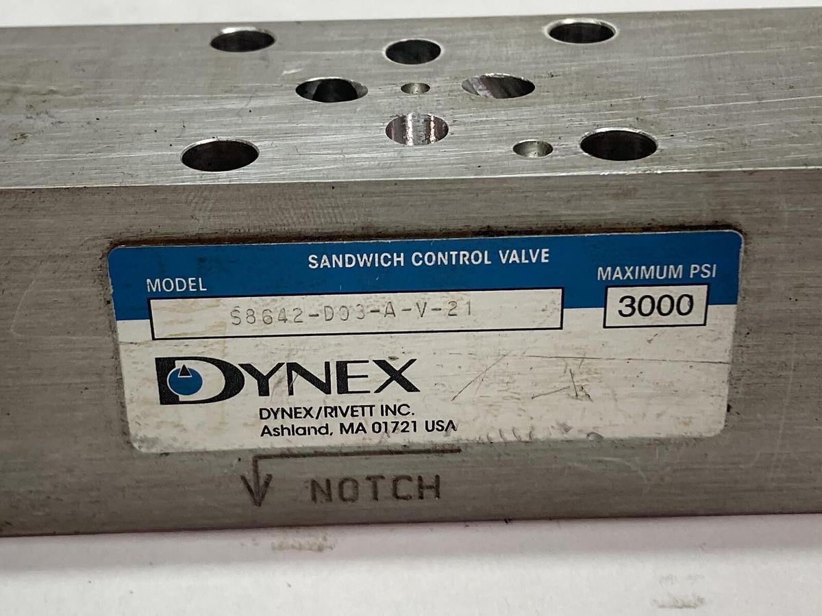 Dynex/Rivett,S8642-D03-A-V-21,Hydraulic Inlet Pressure Reducing Valve 3000PSI