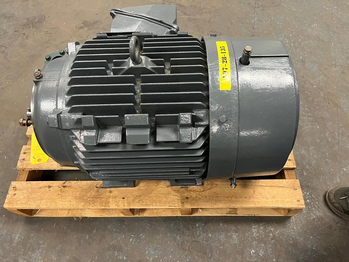 Used SIEMENS,1LA2864ES42,RSZEESD ELECTRIC MOTOR 30HP 1775RPM 3PH 286TSC